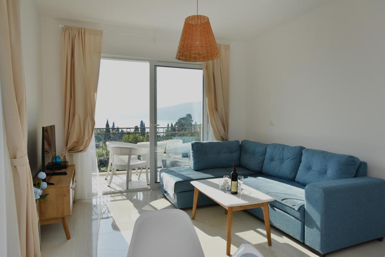 Villa Julia Baošići エクステリア 写真